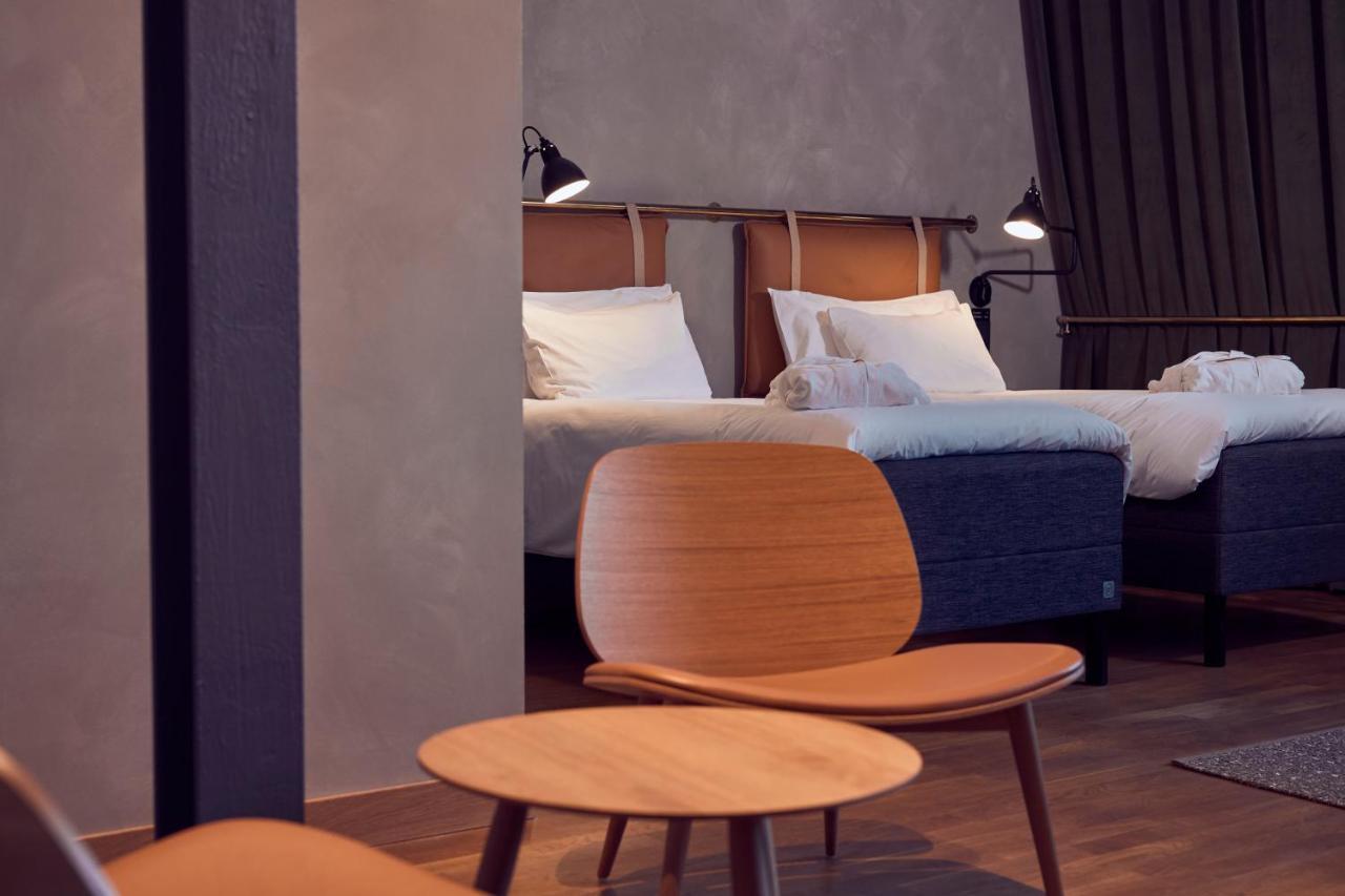 Naeaes Fabriker Hotell & Restaurang Tollered Ngoại thất bức ảnh