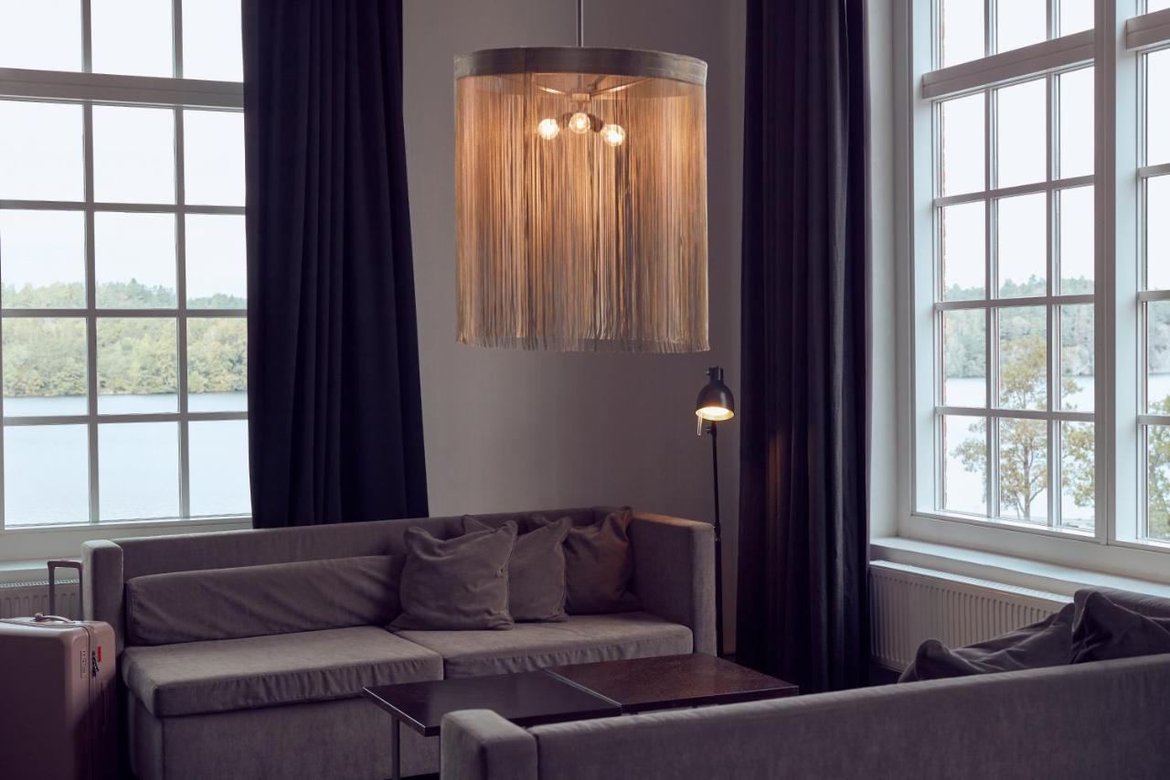Naeaes Fabriker Hotell & Restaurang Tollered Ngoại thất bức ảnh
