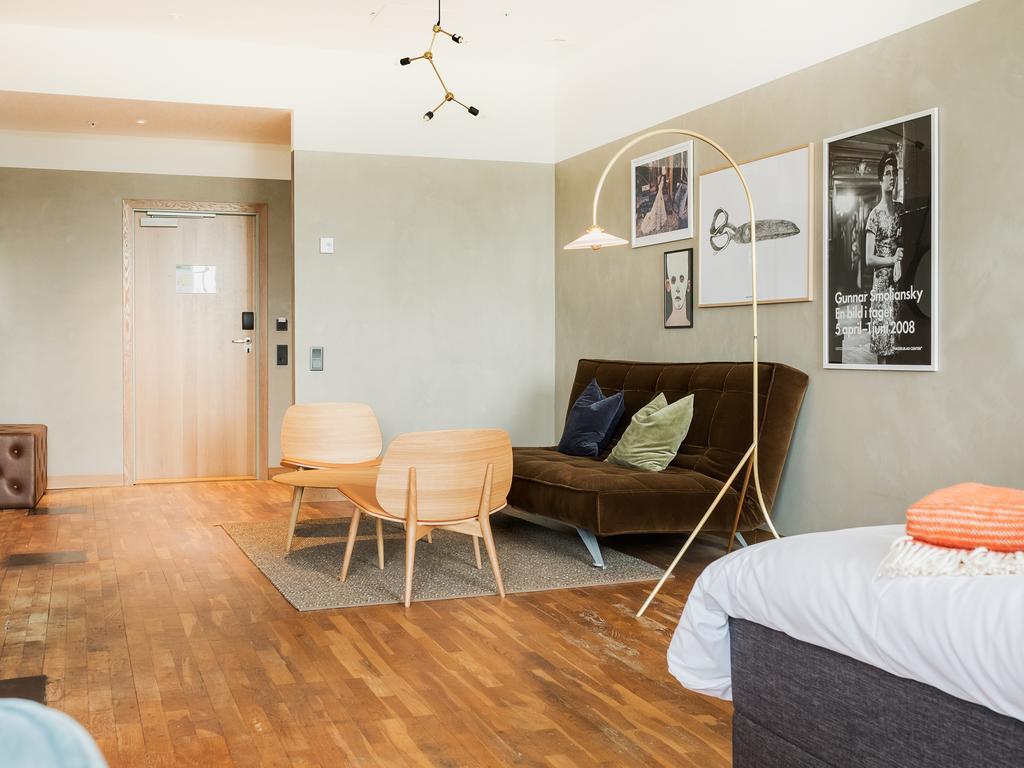 Naeaes Fabriker Hotell & Restaurang Tollered Ngoại thất bức ảnh